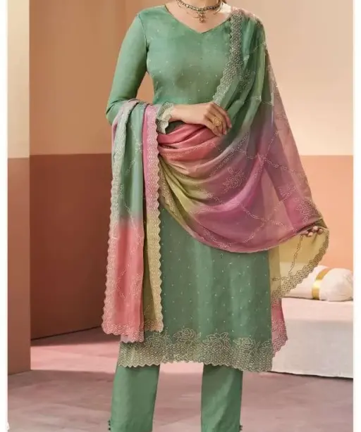 Vinay Fashion Llp Ranggatt