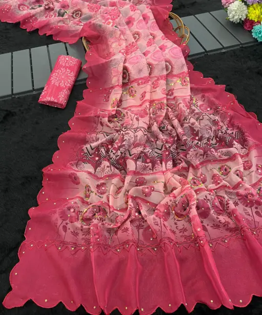 Vt 820 T Premium Gold Simmar Silk Printed Saree