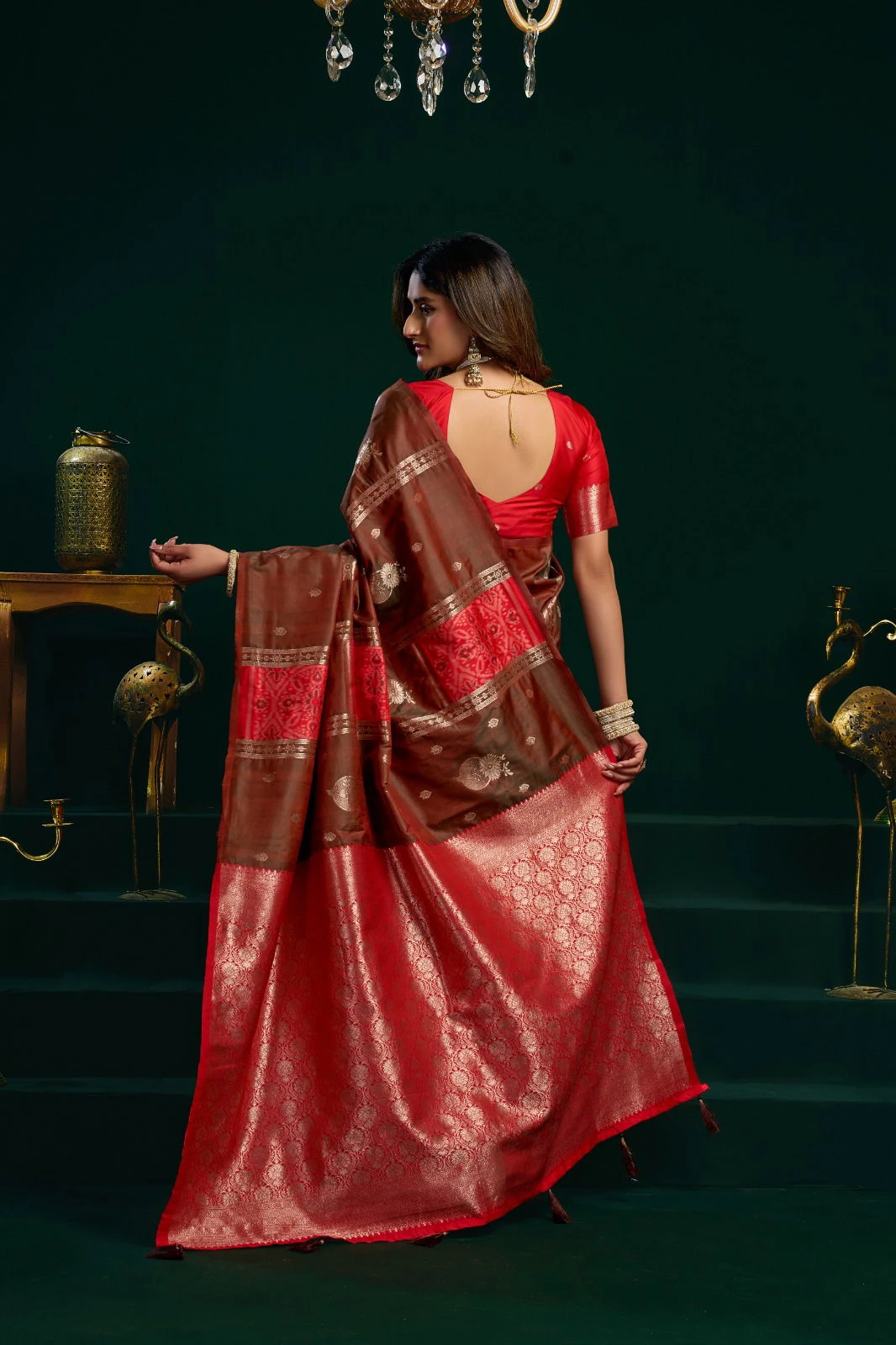 Gobuni Swara Silk Traditional Wear Saree Collection