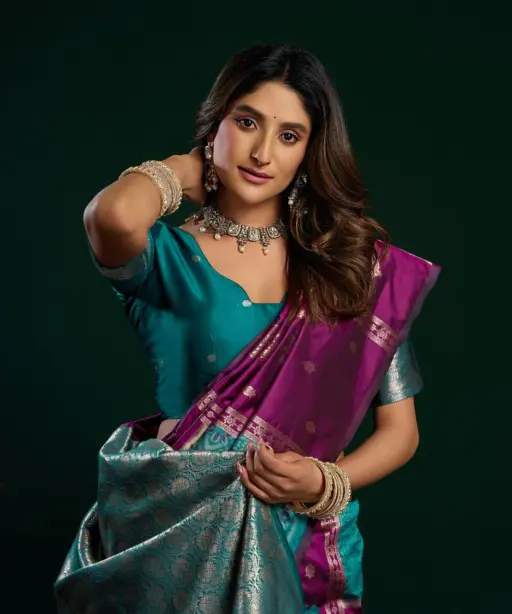 Gobuni Swara Silk Traditional Wear Saree Collection