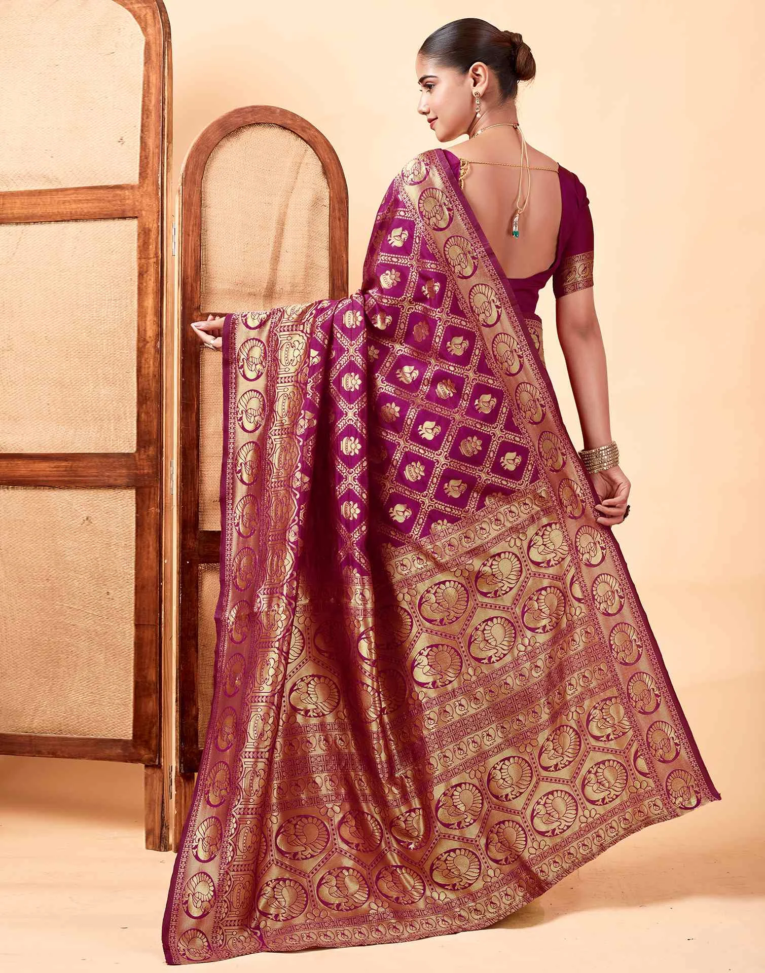 Sm 9017 Gajri Silk Woven Work Saree Collection