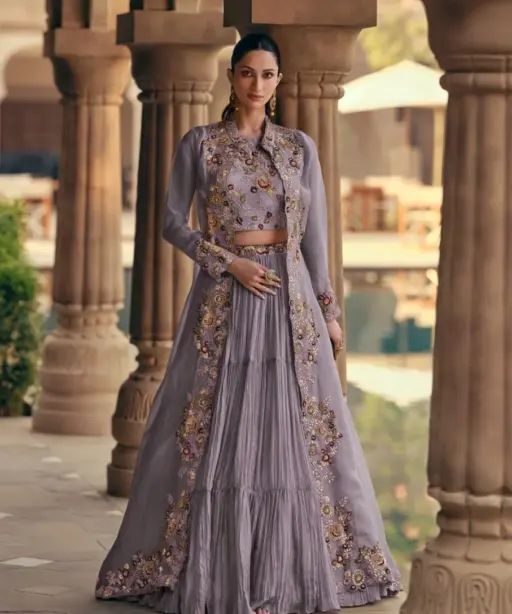 Sayuri Mahotsav Gold - 5532 A