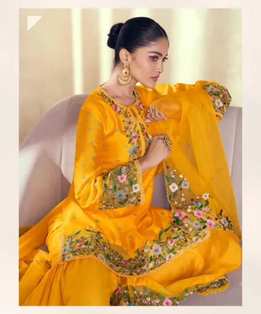 Sayuri Mariyam - 5501