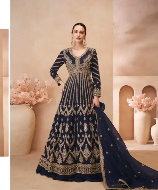 Sayuri Naari - 5752 E