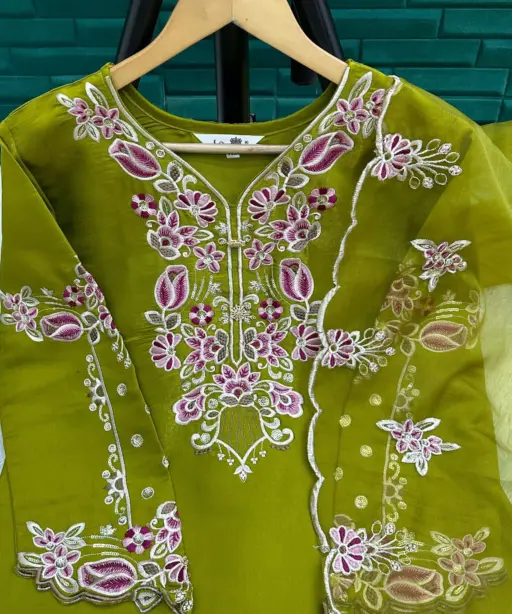 Laxuria Trendz D No 1603