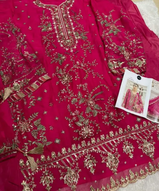 Mehboob Tex Design No - 1828