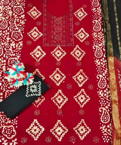 Nemi Wax Batik With Sequence Work