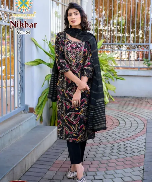 Passion Tree Nikhaar Vol 4