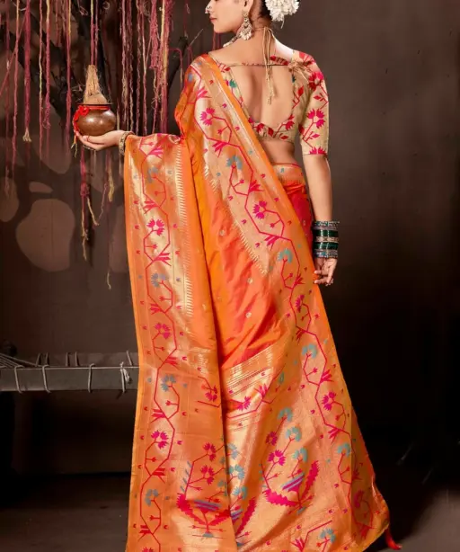 Saroj Surya Paithani