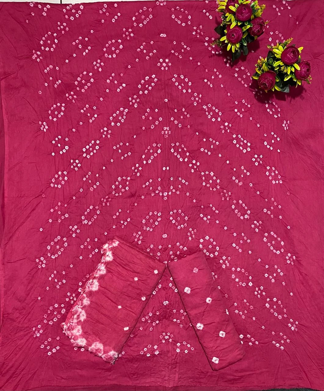 Satin Bandhej With Kanjari