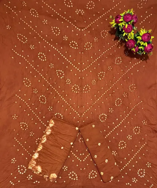 Satin Bandhej With Kanjari