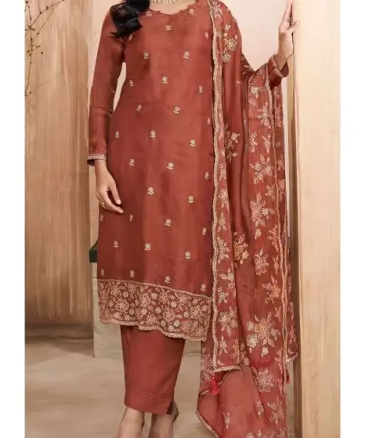 Vinay Fashion Llp Taaj